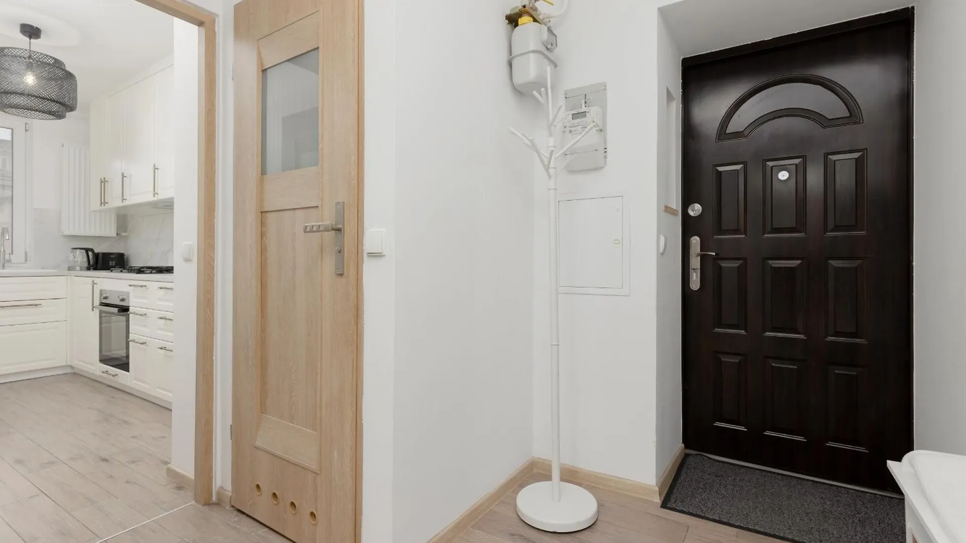 Two-Bedroom Apartment In Nowy Swiat By Noclegi Renters Warsaw