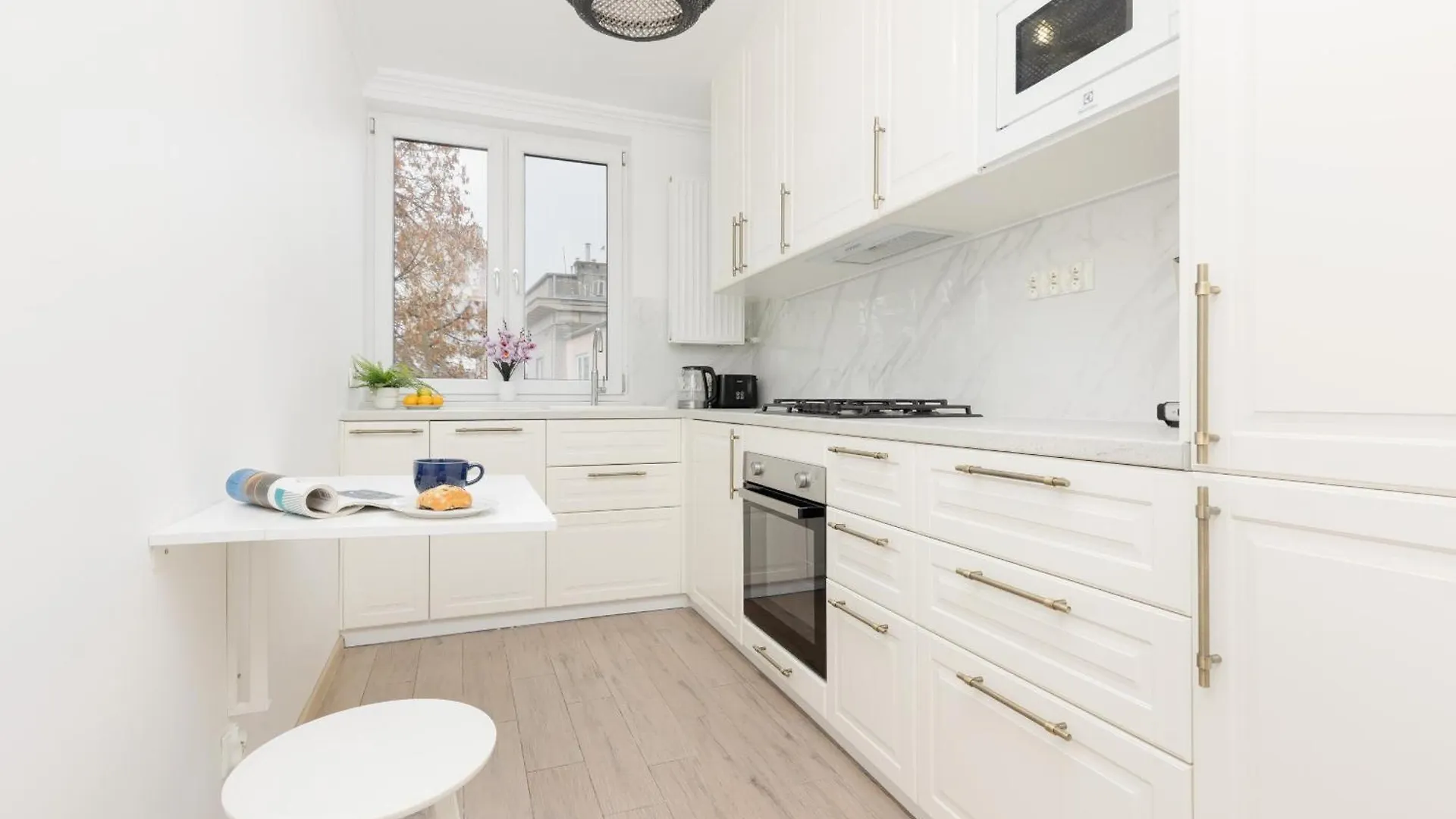 Two-Bedroom Apartment In Nowy Swiat By Noclegi Renters Warsaw